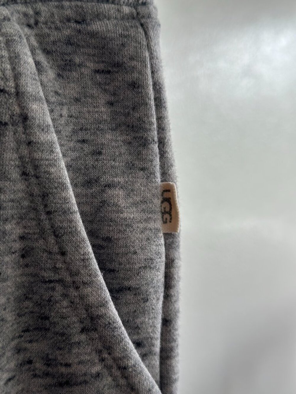UGG Gray Marled Jogger Sweatpants Small Cozy Fleece Lounge Drawstring Pants - Picture 4 of 8